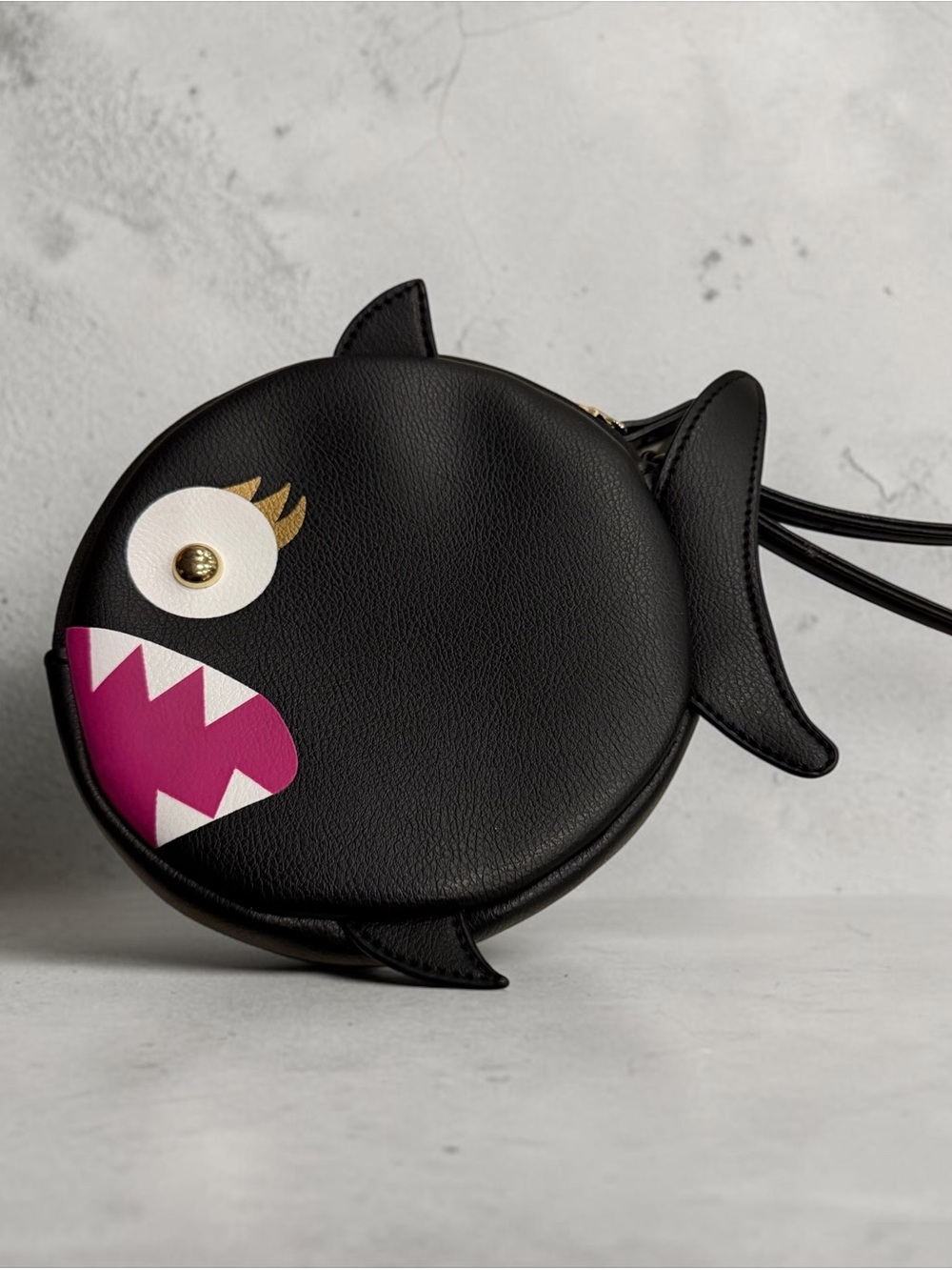 Luv Betsey By Betsey Johnson Black White Shark Bag Coin Purse Wristlet